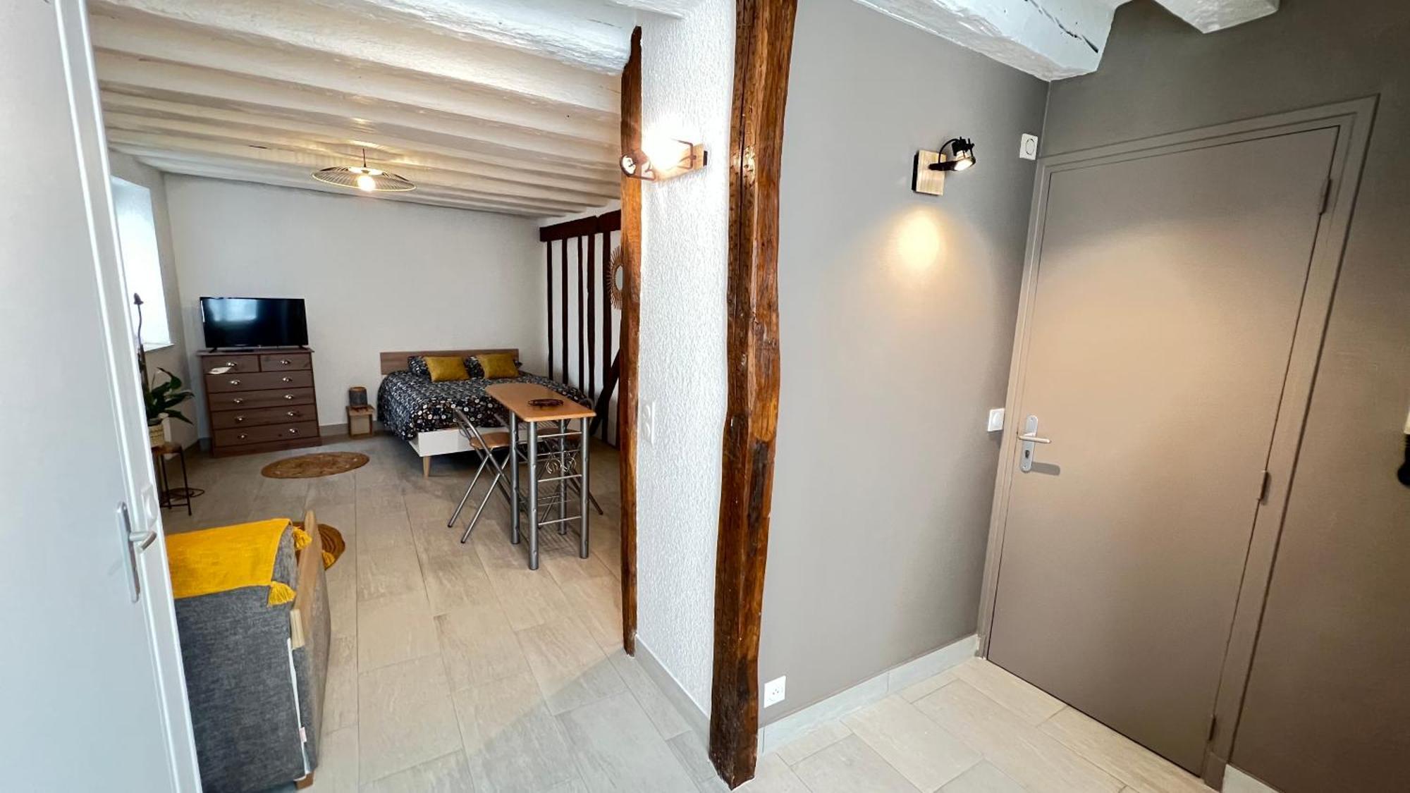 Le Logis De La Tour Apartment Amboise Bagian luar foto